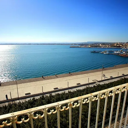 Ponente Seaview *